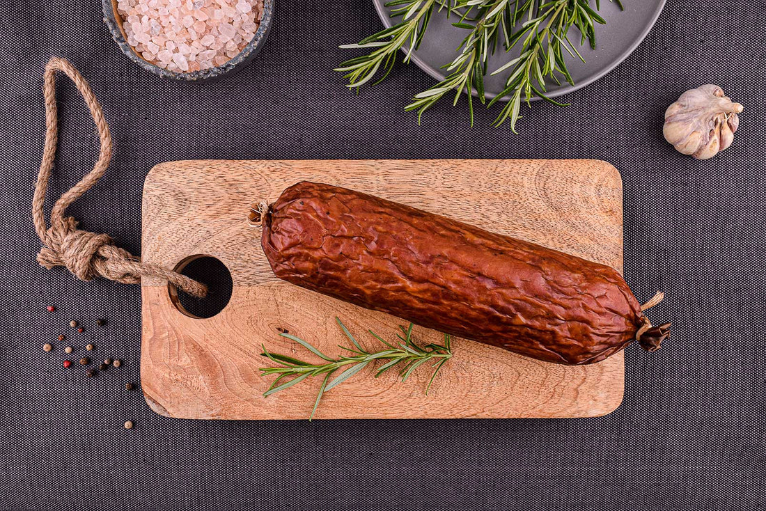 Kiełbasa Krakowska Sucha – Kulinarna Ikona: Odkryj Prawdziwy Smak Polski